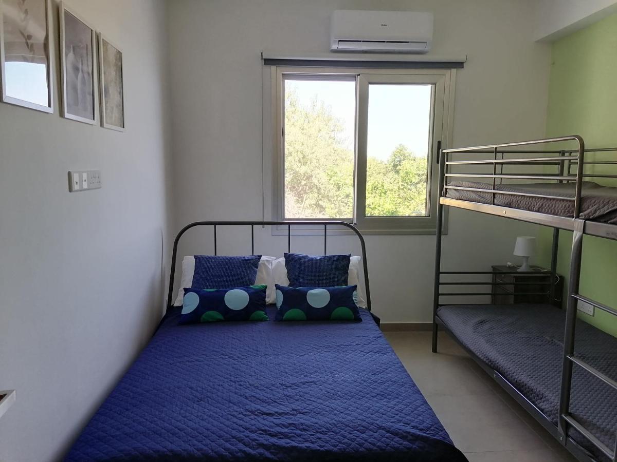 Paradise Blue Villa Pomos Exterior photo