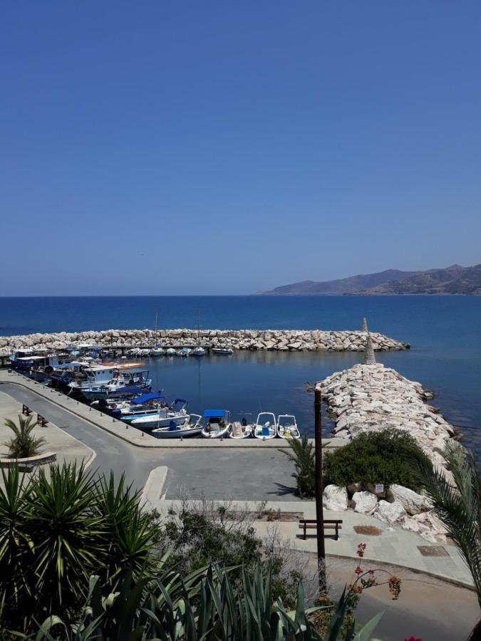 Paradise Blue Villa Pomos Exterior photo
